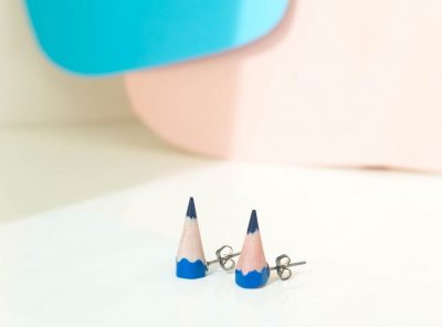 Sharp earrings azul eléctrico